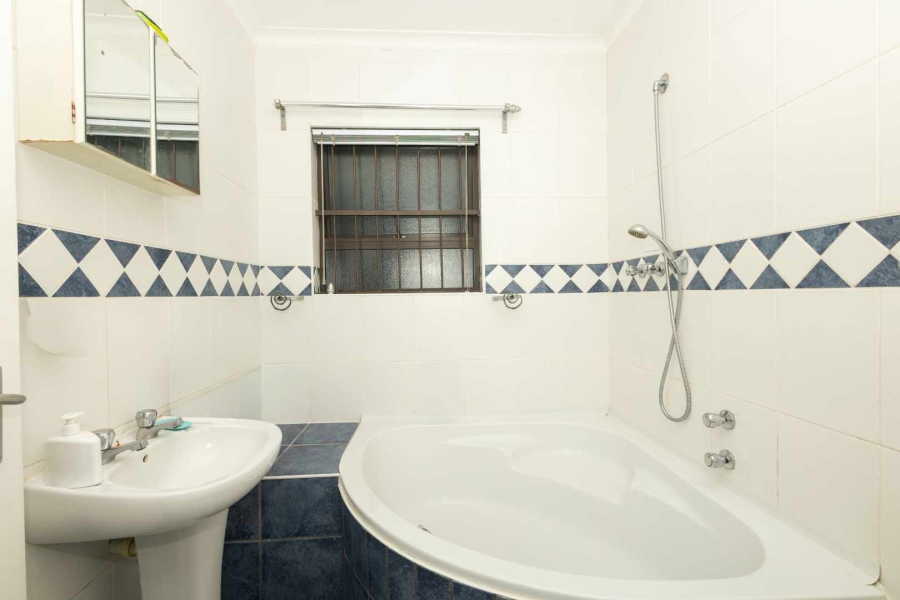 3 Bedroom Property for Sale in Normandie Western Cape